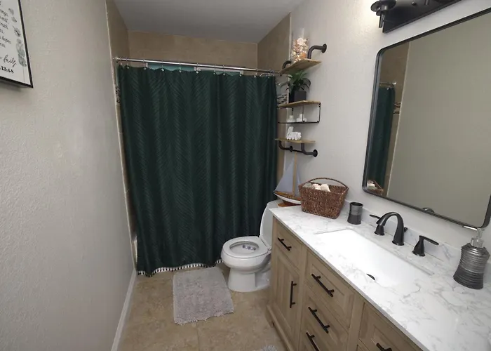The Cozy Corner * Peoria